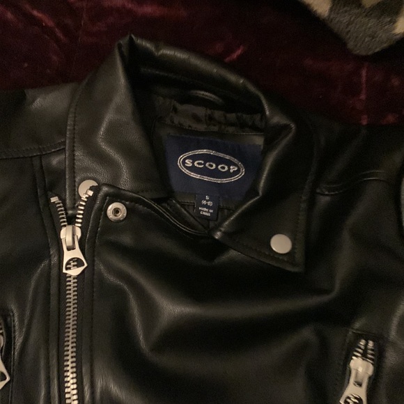 NWT Scoop Women’s Faux Leather Moto Jacket Black Size S - Picture 4 of 5